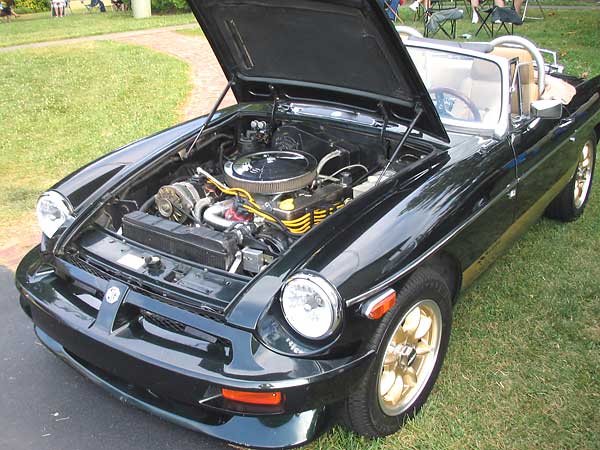 Pat Dempsey's MGB-LE with Rover V8