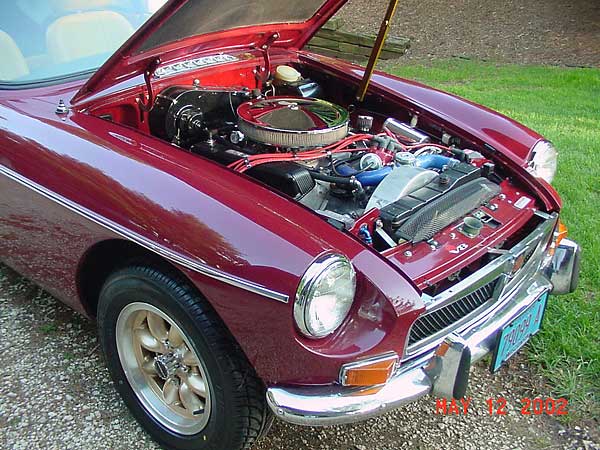 Paul Schils' 1973 MGB-GT with Buick 215 V8 Engine