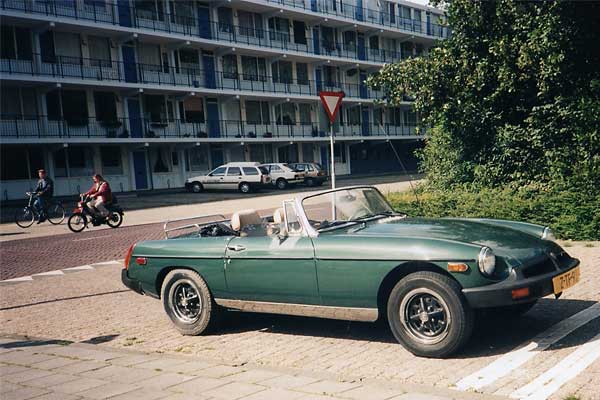 rust-free 1977 MGB