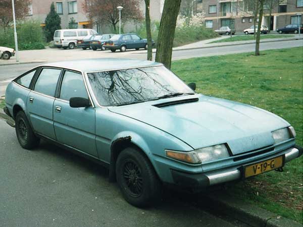 A Rover SD1 with rusted bodywork was bought to donate its V8 engine and