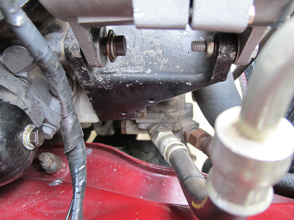 Engine oil plumbing details.