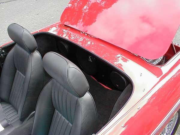 MGOC / Moss aftermarket seats that are custom designed for MGB.