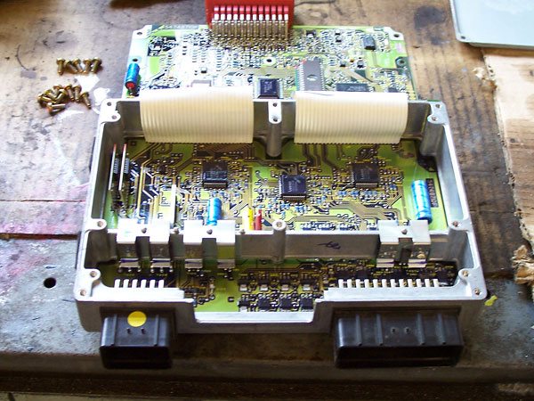GEMS engine management system, with two uprated Mark Adams chips.