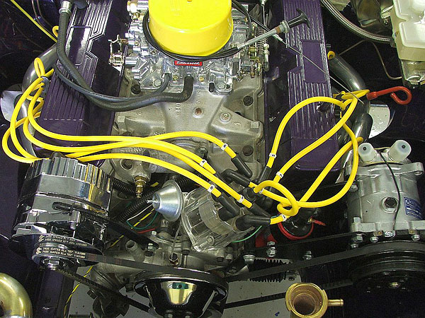 Buick 215 intake manifold. Edelbrock model 1404 four barrel carburetor.