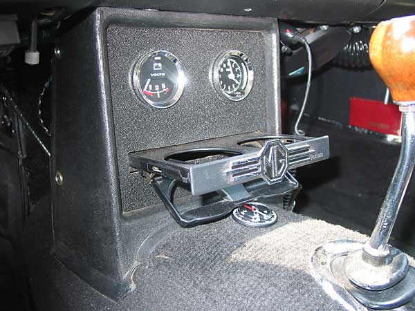 nifty tuck-away cup-holders (ex: Toyota)
