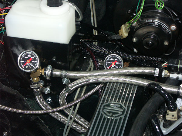 fuel pressure (left) and oil pressure (right) gauges