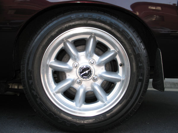 Wynstar Phaser R21 (195/65R15) tires.