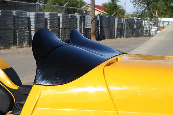 low profile windscreen - perfect for track day use