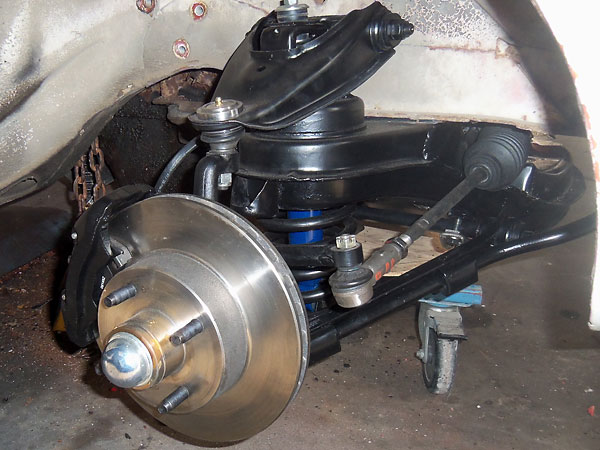 Ford Mustang rotors in combination with Ford Escort brake calipers.