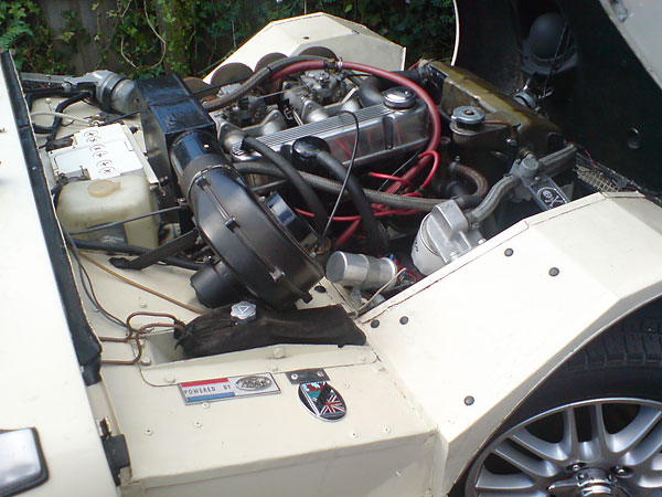 Ford pre-crossflow (from a Cortina Mk1 GT), 1500cc, 4 cylinder engine.