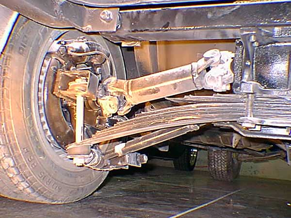 Volvo P1800 - Corvette transverse leaf spring