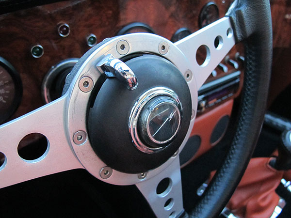 Leather wrapped 14 inch steering wheel.