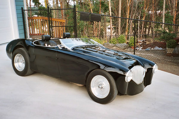 Jerry Johnson's 1955 Austin-Healey 100-4 with Chevy LT-1 engine