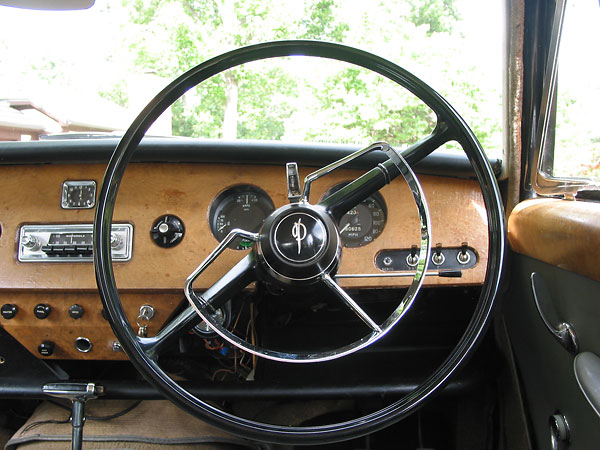 Princess steering wheel hub