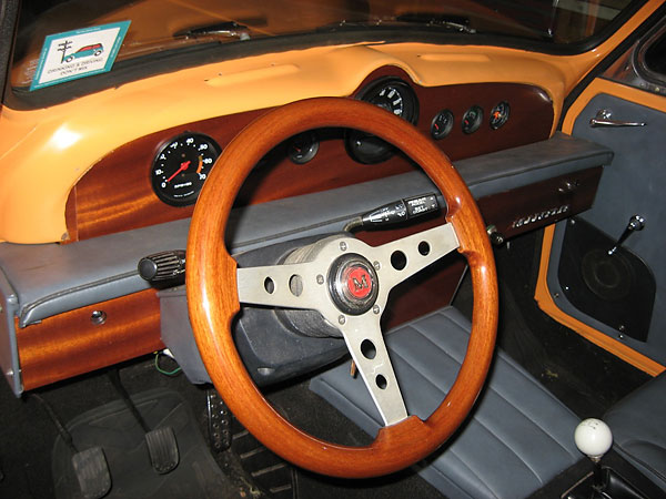 Original Morris Minor speedometer mated to a Miata cable.