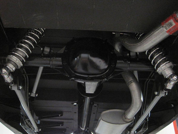 Welder Series Inc. triangulated 4-link rear suspension kit.