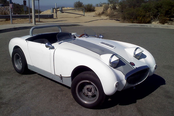 Norm Rest's 1960 Austin Healey Sprite with Nissan DOHC Engine