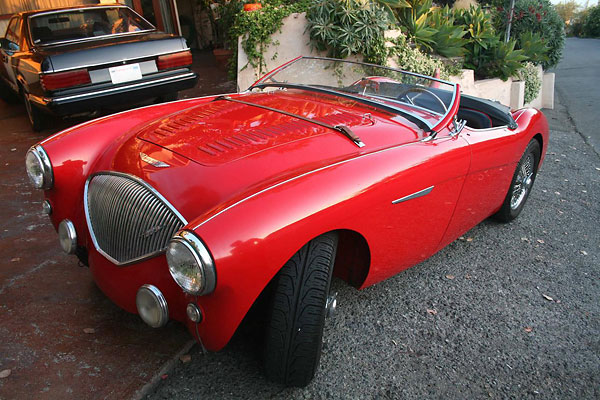 Norman Rest's 1956 Austin Healey 100 with Ford SHO V6 Engine