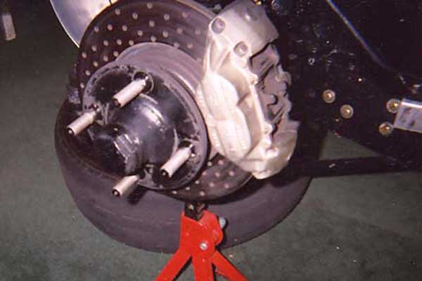 1962 Morgan front brake calipers