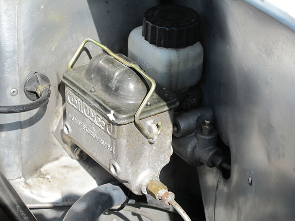 Wilwood brake master cylinder. Tilton clutch master cylinder.