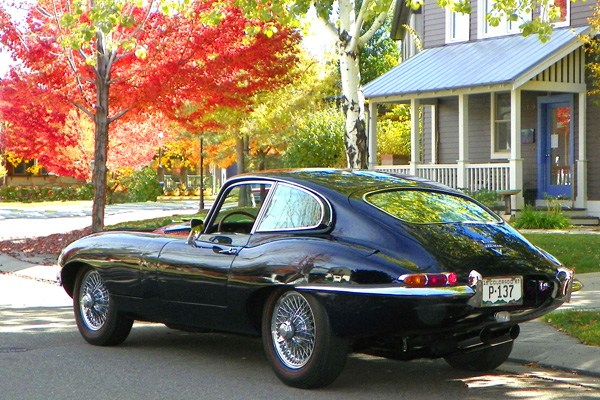 Jaguar E-type Fixed Head Coupe (FHC).