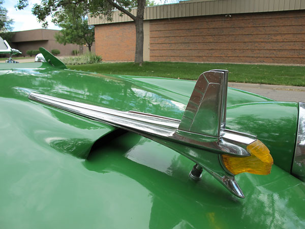 1953 Pontiac Chieftain hood ornament.