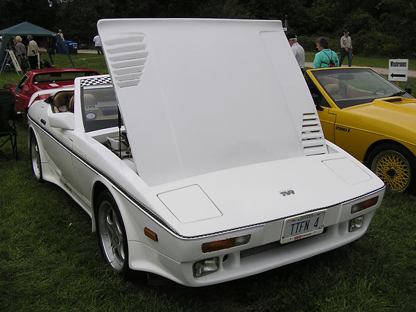 Walter Chippendale's 1989 TVR 450SE with Rover 4.4L V8