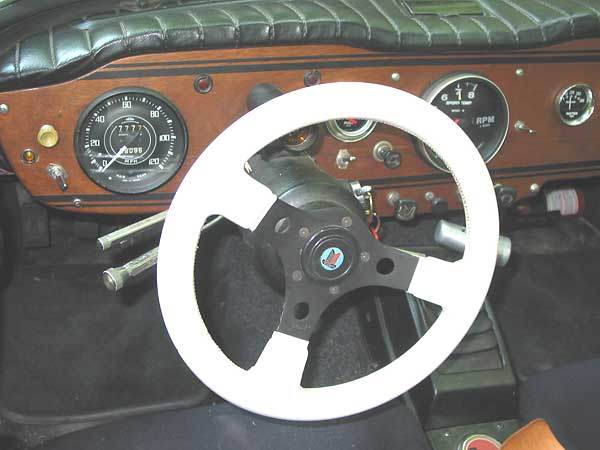 TR6 dashboard