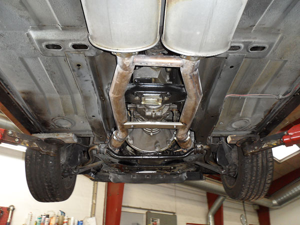 Dual 2.5 inch exhaust system, front to rear.