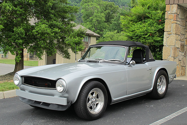 Paul Overbeek's 1972 Triumph TR-6 with Ford 302cid V8 Engine