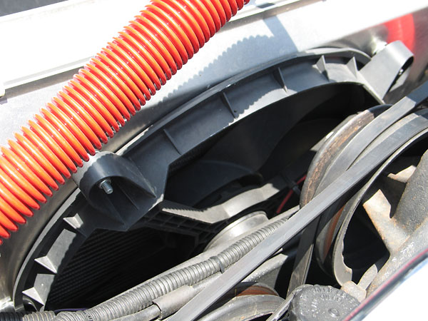 Hayden 16 inch electric fan, mounted to a Summit Racing aluminum fan shroud.