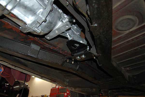 mounting bracket for Borg-Warner T5 transmission