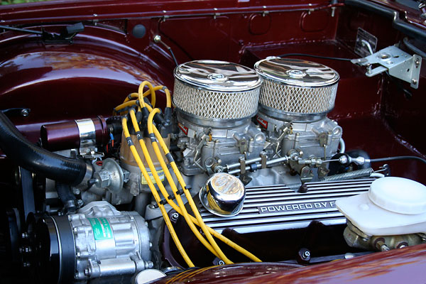 Ford Motorsports GT-40 (302cid) V8 engine.