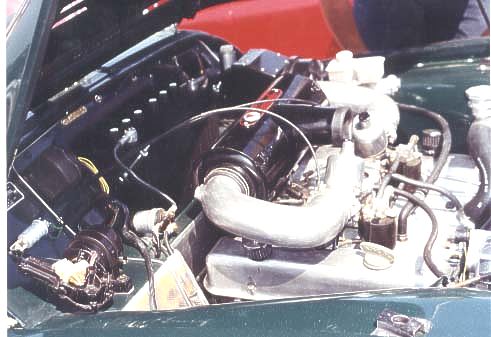 TR3/Rover V8 engine left