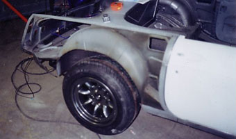 MGB rear fender modifications