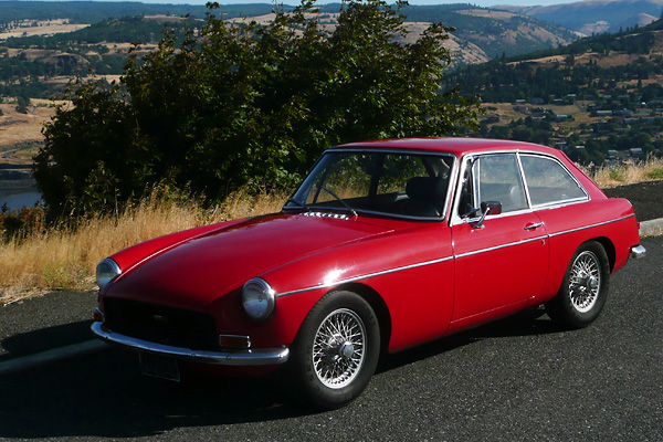 Stacey Allen's 1970 MGB GT with Toyota 4AG Engine