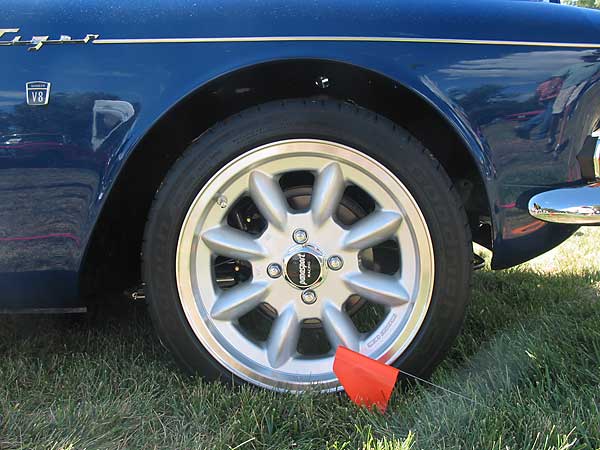 Panasport 8-spoke wheels