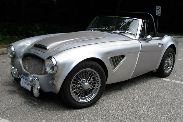 No body filler was used anywhere: this car would not be painted!