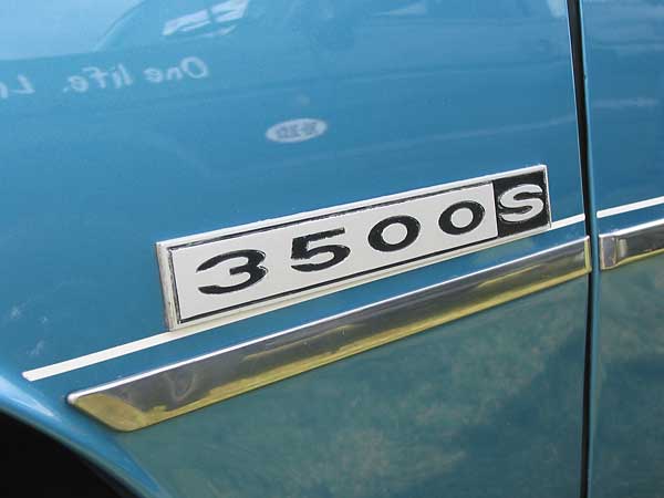 fender emblem