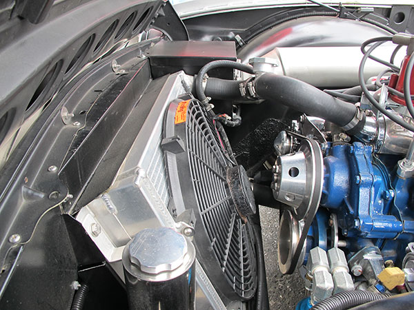 Afco crossflow aluminum radiator.